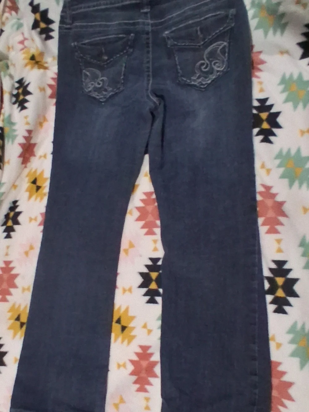 Women’s Boot Cut Jeans in Dark Blue Wash